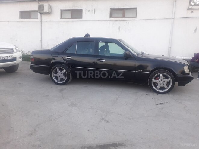 Mercedes E 200 1994, 411,000 km - 2.0 l - Bakı
