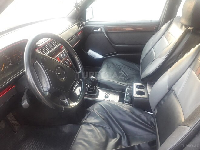 Mercedes E 200 1994, 411,000 km - 2.0 l - Bakı
