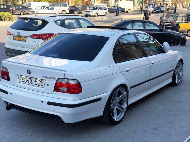 BMW 525 2000, 290,000 km - 2.5 l - Bakı