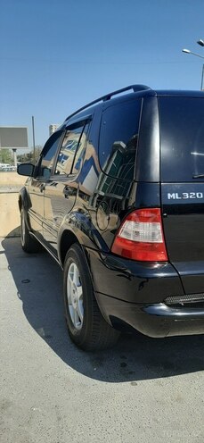 Mercedes ML 320 2002, 124,000 km - 3.2 л - Bakı