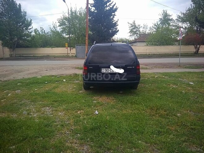 Opel Astra 1995, 287,000 km - 1.6 l - Bakı