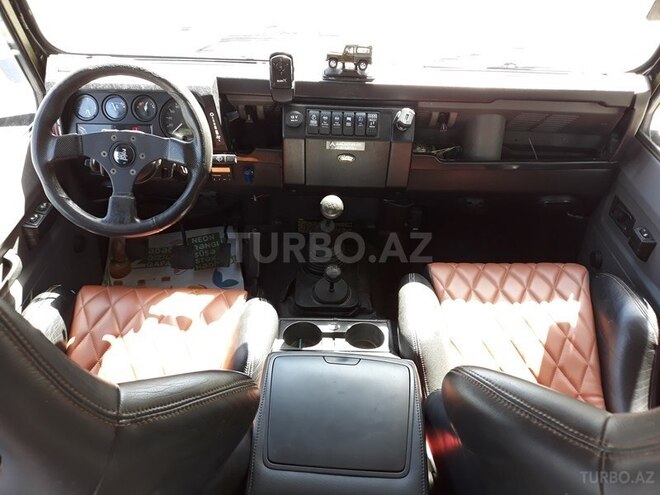 Land Rover Defender 1999, 133,000 km - 2.5 l - Bakı