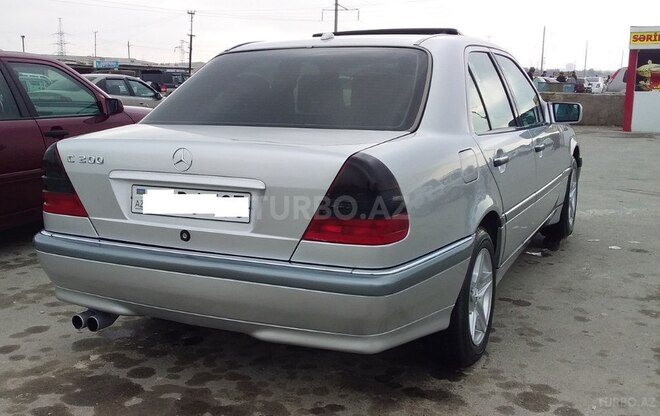 Mercedes C 200 1999, 265,000 km - 2.0 л - Bakı
