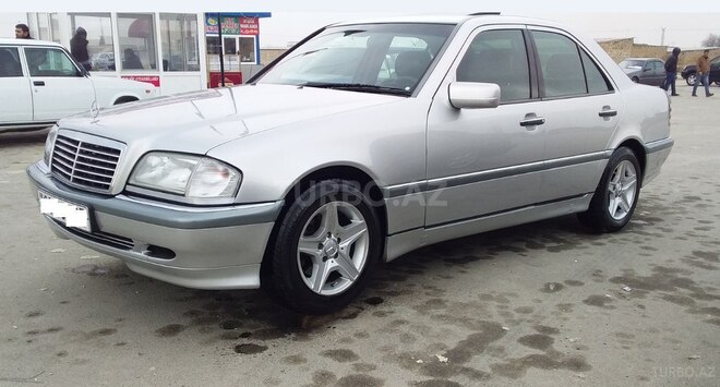 Mercedes C 200 1999, 265,000 km - 2.0 л - Bakı