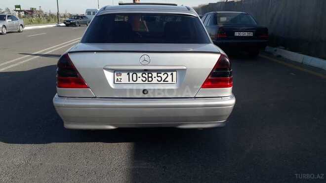 Mercedes C 220 1995, 431,000 km - 2.2 l - Sumqayıt