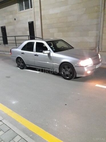 Mercedes C 220 1995, 431,000 km - 2.2 l - Sumqayıt