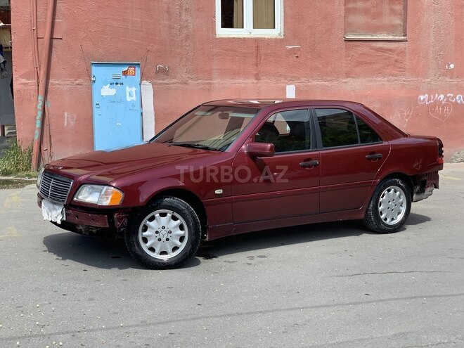 Mercedes C 180 1999, 351,000 km - 1.8 l - Bakı