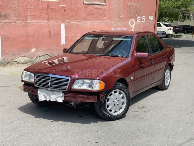 Mercedes C 180 1999, 351,000 km - 1.8 l - Bakı