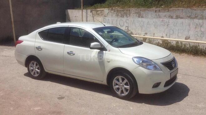 Nissan Sunny 2013, 122,000 km - 1.5 l - Bakı