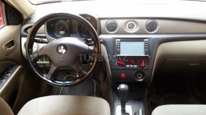 Mitsubishi Outlander 2005, 199,500 km - 2.4 l - Bakı