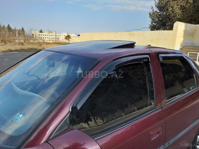 Opel Vectra 1998, 192,455 km - 1.6 l - Qazax
