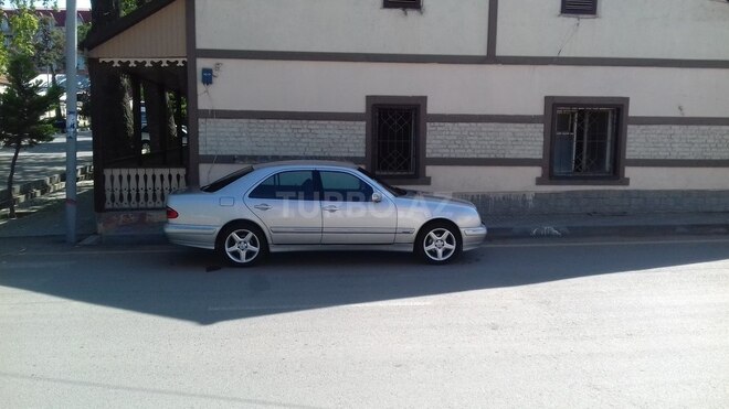 Mercedes E 200 1997, 279,253 km - 2.0 l - Şəmkir