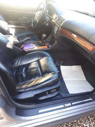 BMW 528 1999, 350,000 km - 2.8 л - Şəmkir