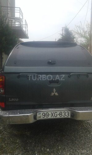 Mitsubishi L200 2011, 220,000 km - 0.2 l - Bakı