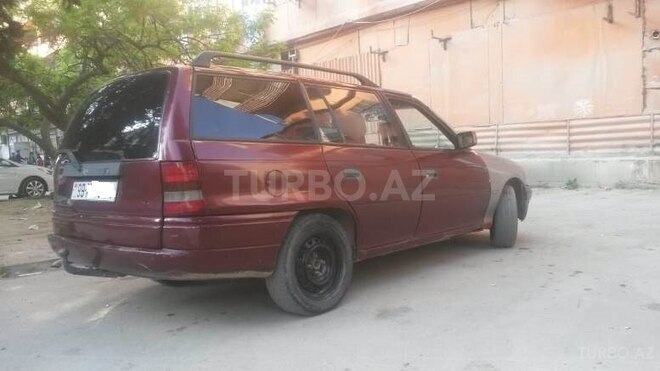 Opel Astra 1992, 350,000 km - 2.0 л - Bakı