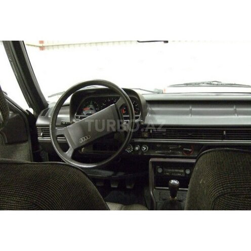 Audi  1986, 500,000 km - 1.8 l - Sumqayıt