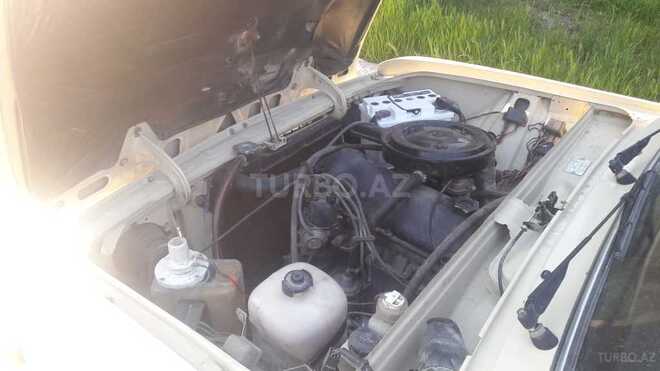 LADA (VAZ) 2106 1990, 170,000 km - 1.6 l - Salyan