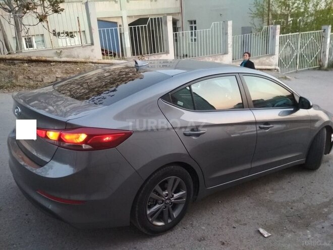 Hyundai Elantra 2017, 21,500 km - 2.0 l - Bakı