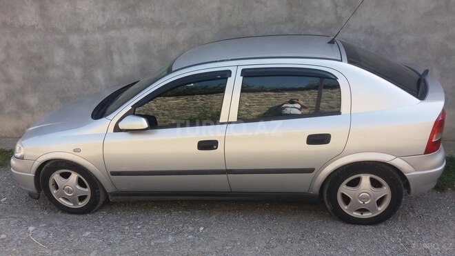 Opel Astra 1999, 229,903 km - 1.6 l - Şəki