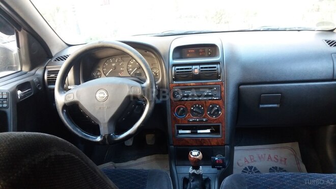 Opel Astra 1999, 229,903 km - 1.6 l - Şəki