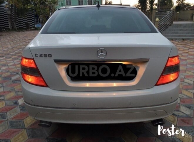 Mercedes C 250 2010, 114,000 km - 2.5 л - Bakı