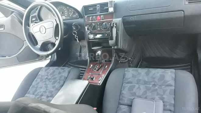Mercedes C 220 1999, 370,000 km - 2.2 l - Bakı