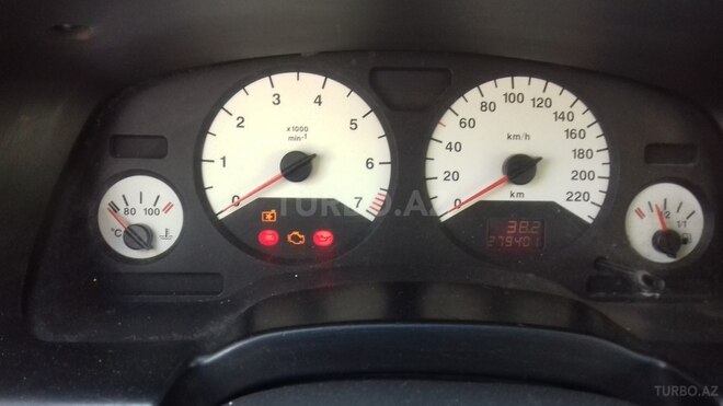 Opel Zafira 2000, 276,611 km - 1.8 л - Sumqayıt