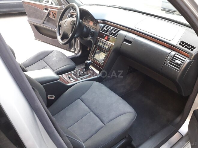 Mercedes E 320 2000, 145,500 km - 3.2 l - Bakı