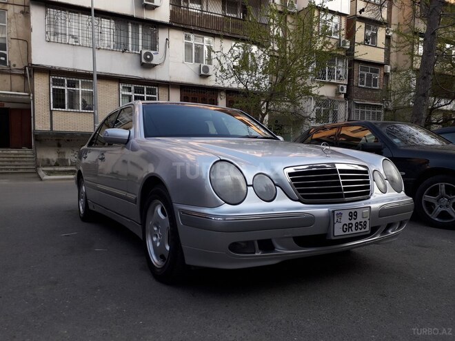 Mercedes E 320 2000, 145,500 km - 3.2 l - Bakı