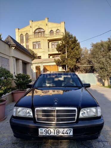 Mercedes C 180 1999, 285,000 km - 1.8 l - Bakı