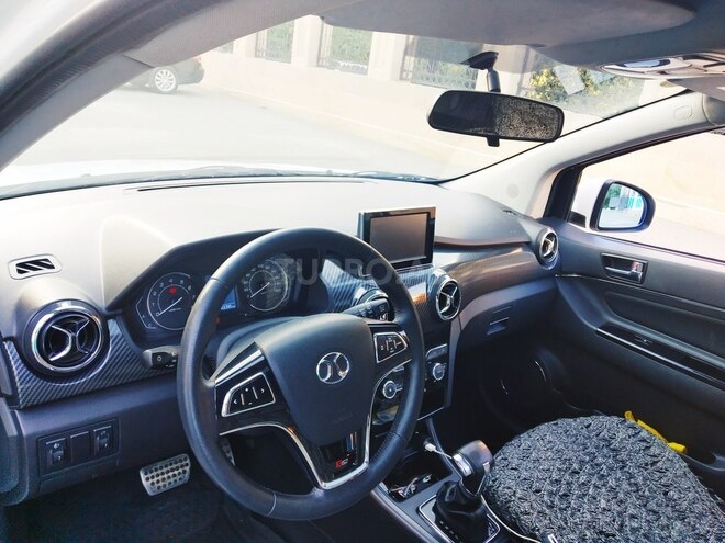Baic  2017, 85,000 km - 1.5 l - Bakı