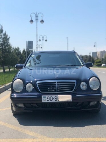 Mercedes E 240 2001, 255,000 km - 2.6 л - Bakı
