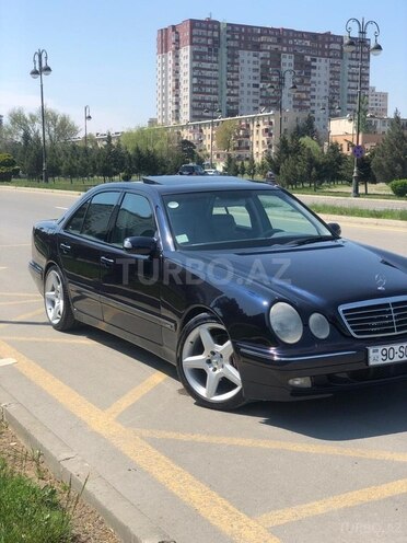Mercedes E 240 2001, 255,000 km - 2.6 л - Bakı