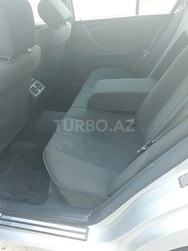 Mercedes E 270 2001, 370,000 km - 2.7 л - Xırdalan
