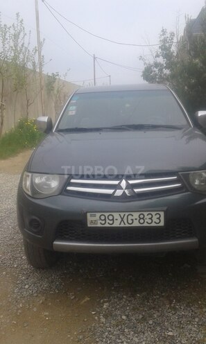 Mitsubishi L200 2011, 157,000 km - 0.3 л - Bakı