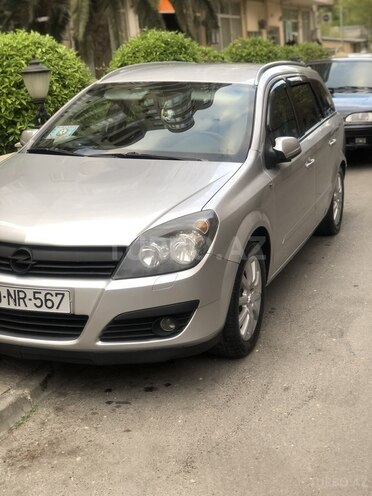 Opel Astra 2006, 214,000 km - 1.4 л - Bakı