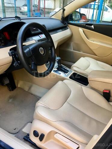 Volkswagen Passat 2006, 220,000 km - 2.0 l - Bakı