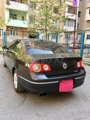 Volkswagen Passat 2006, 220,000 km - 2.0 l - Bakı