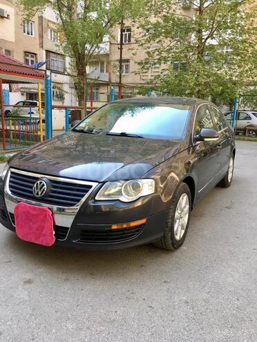 Volkswagen Passat 2006, 220,000 km - 2.0 l - Bakı