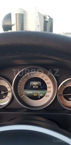 Mercedes E 220 2015, 89,144 km - 2.2 l - Bakı