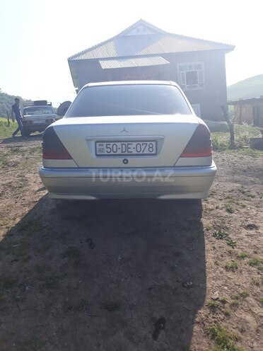 Mercedes C 200 1995, 200,000 km - 2.0 л - Cəlilabad