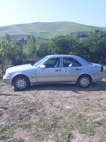 Mercedes C 200 1995, 200,000 km - 2.0 л - Cəlilabad