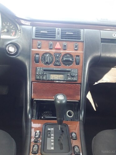 Mercedes E 230 1996, 436,113 km - 2.3 l - Sumqayıt