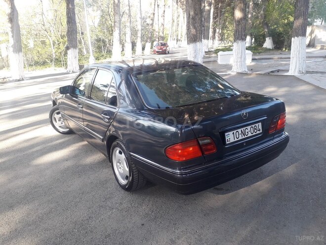 Mercedes E 230 1996, 436,113 km - 2.3 l - Sumqayıt