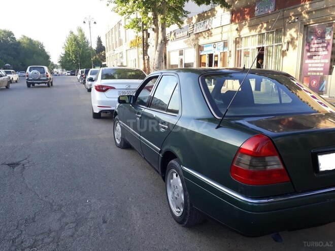 Mercedes C 220 1994, 263,214 km - 2.2 l - Bərdə