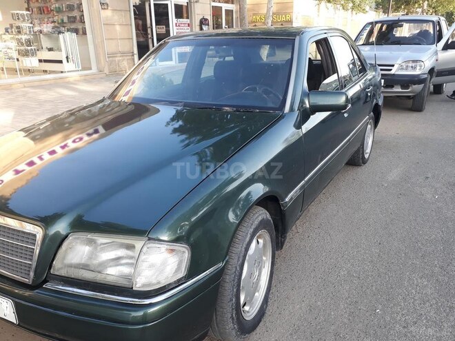 Mercedes C 220 1994, 263,214 km - 2.2 l - Bərdə