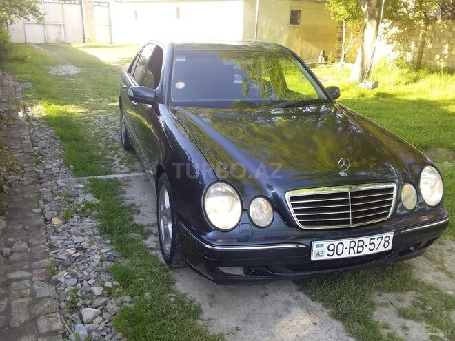 Mercedes E 240 2001, 298,000 km - 2.6 l - Zərdab