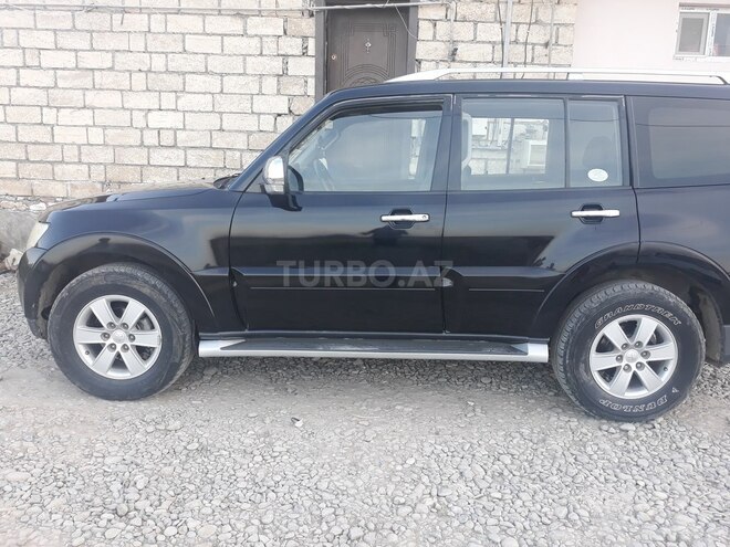Mitsubishi Pajero 2007, 249,000 km - 3.0 l - Naftalan