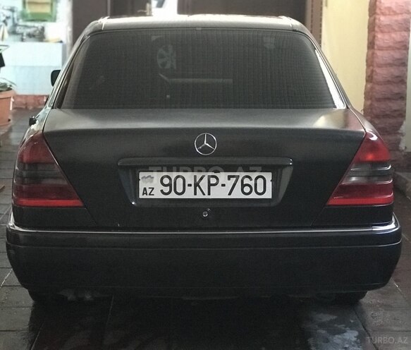 Mercedes C 200 1997, 226,729 km - 2.0 l - Bakı
