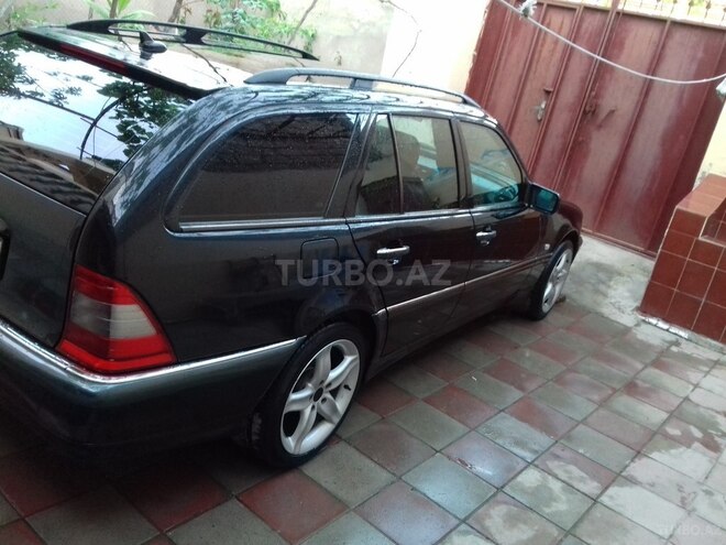 Mercedes C 240 1998, 279,000 km - 2.4 л - Bakı